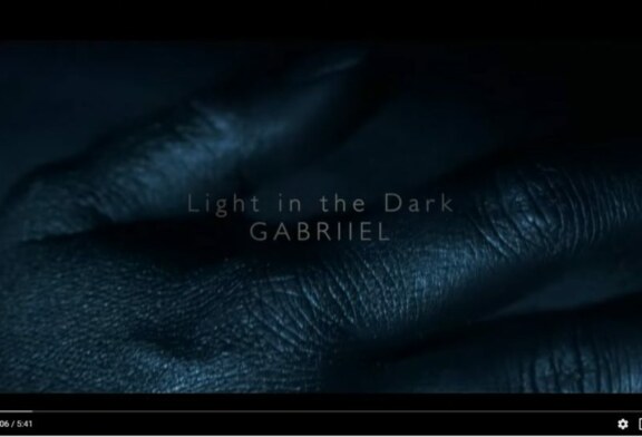 Nouveau Clip de Gabriiel, “Light In The Dark”