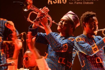Kala Jula & Gangb Brass Band feat. Fama Diabaté révèleront “Asro” leur nouvel album le 17 mars 2023